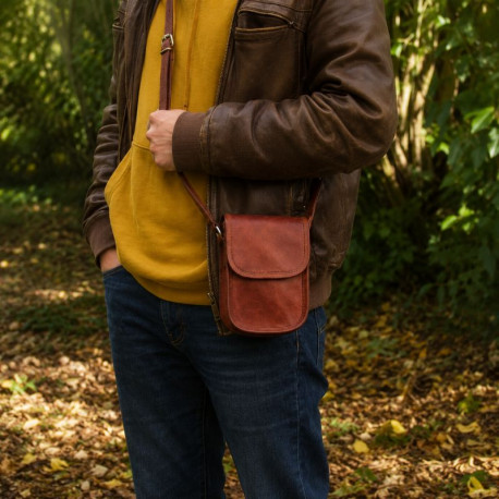Petite sacoche homme en cuir  - pression aimantée - XS