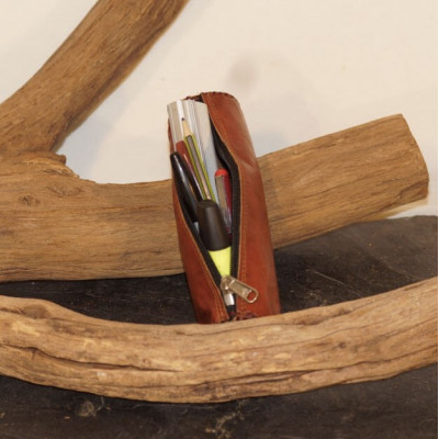 Trousse ronde en cuir naturel