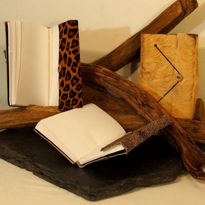 Carnet  en cuir avec poil - Imprimé animal