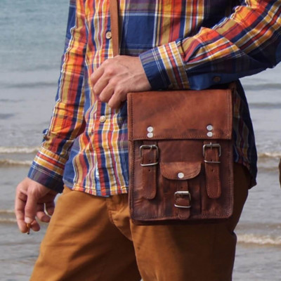 petite sacoche en cuir vintage homme 2 boucles - S