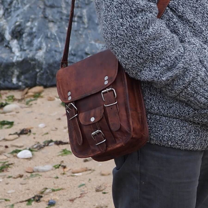 Sac à main, besace, Petite sacoche vintage, cuir naturel de chèvre