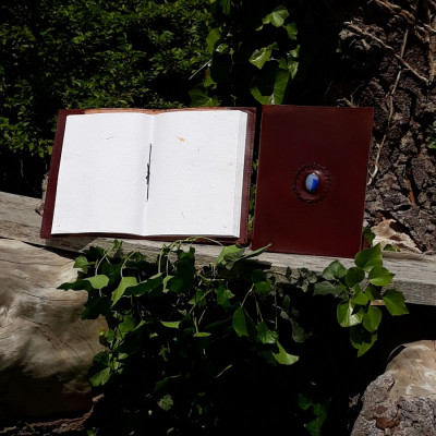 liseuse avec pierre grand modèle