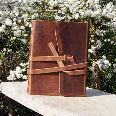 Carnet en cuir de Buffle avec lignes - Lacet  - M