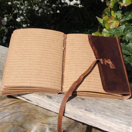 Carnet en cuir de Buffle avec lignes - Lacet  - M