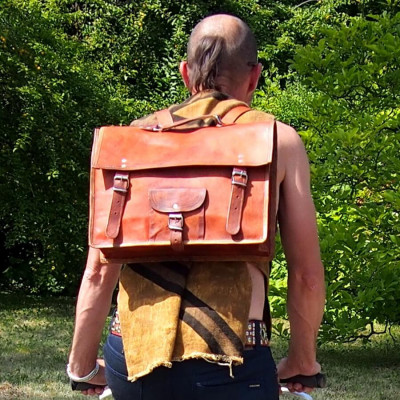 cartable d'écolier, avec bretelles, cuir naturel, ordinateur 15pouces