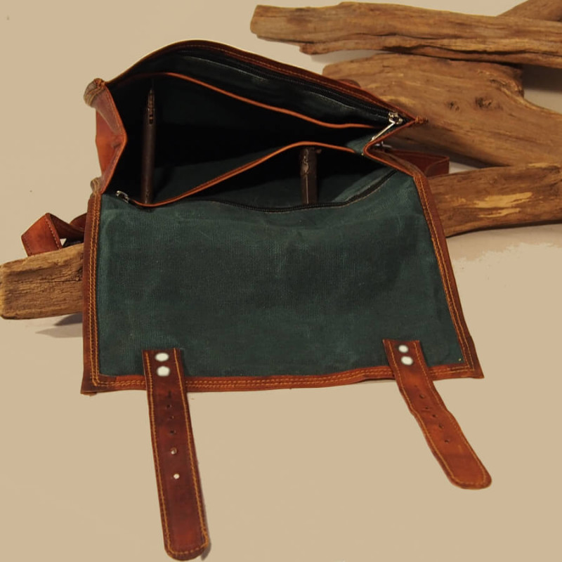 Sacoche en cuir à l'ancienne avec bretelles - L