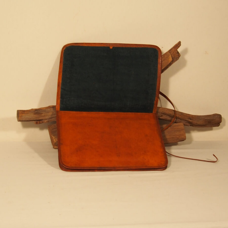 pochette ordinateur cuir véritable naturel cuir lisse vintage cuir de  buffle marron-clair ou marron CHELSEA housse ordinateur portable