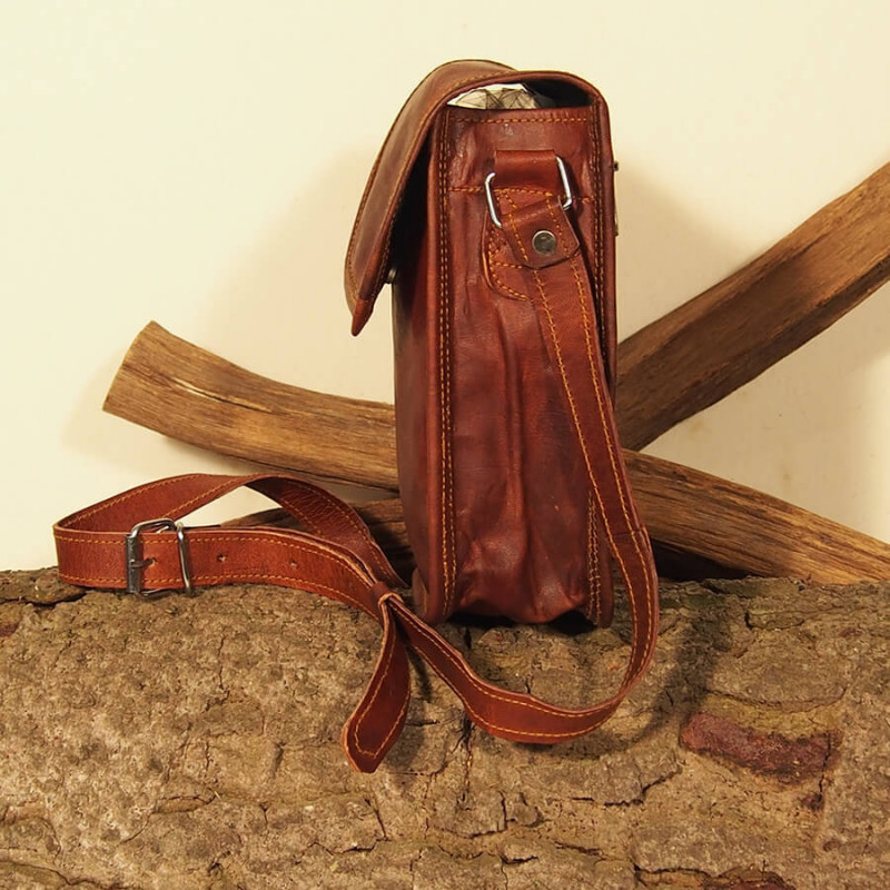 Petite sacoche haute femme en cuir - pression aimantée - S