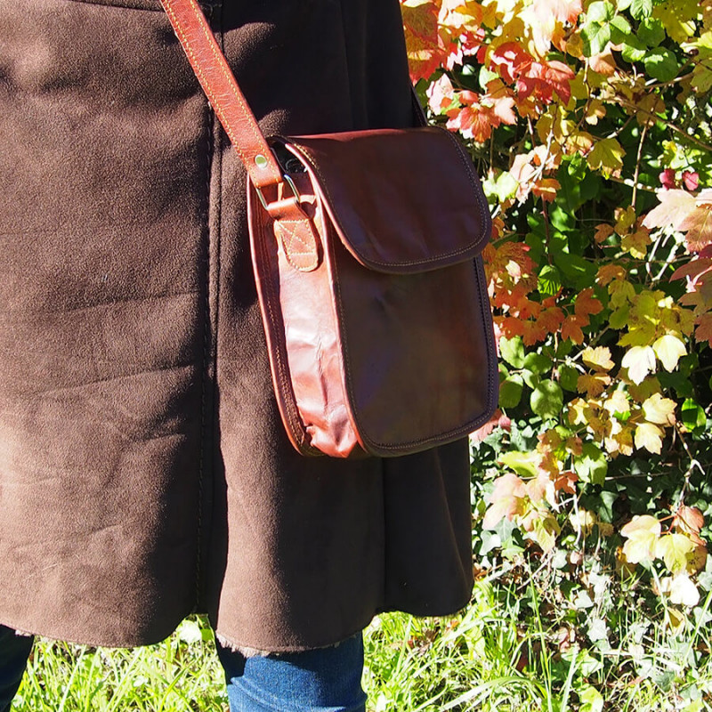 Petite sacoche haute femme en cuir - pression aimantée - S