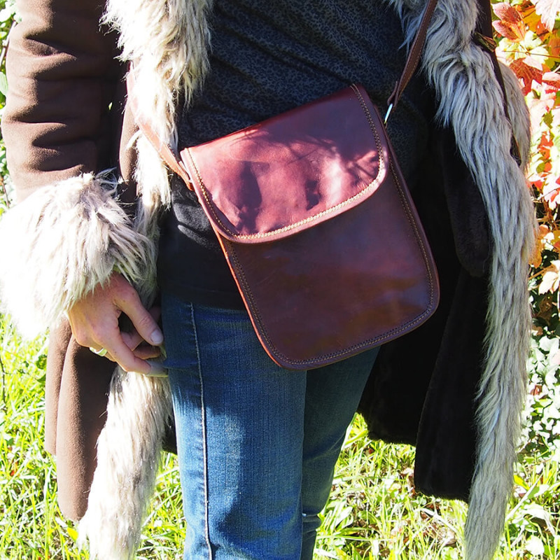 Petite sacoche haute femme en cuir - pression aimantée - S