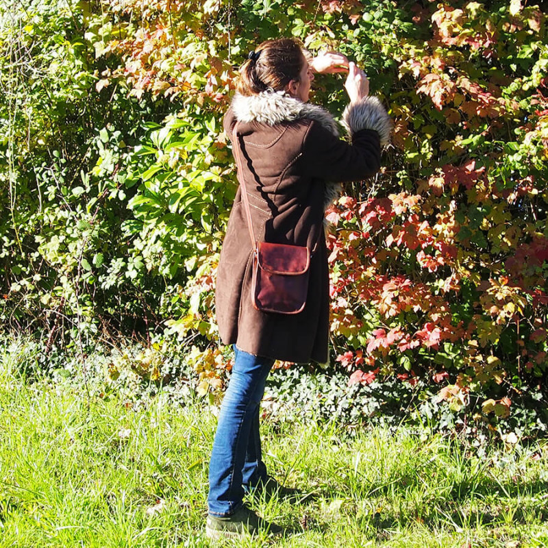 Petite sacoche haute femme en cuir - pression aimantée - S