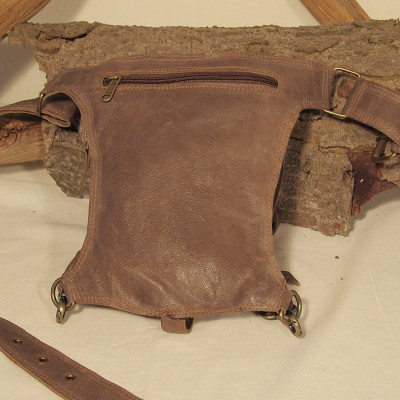 Ceinture cuir à poches - Biker - Hanche / Jambe