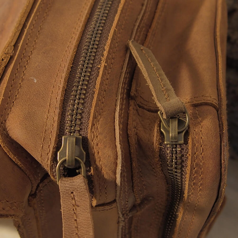 Ceinture cuir à poches - Biker - Hanche / Jambe