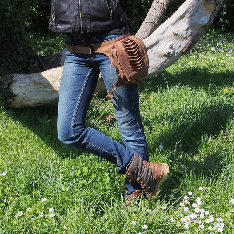 Ceinture cuir à poches - Biker - Hanche / Jambe