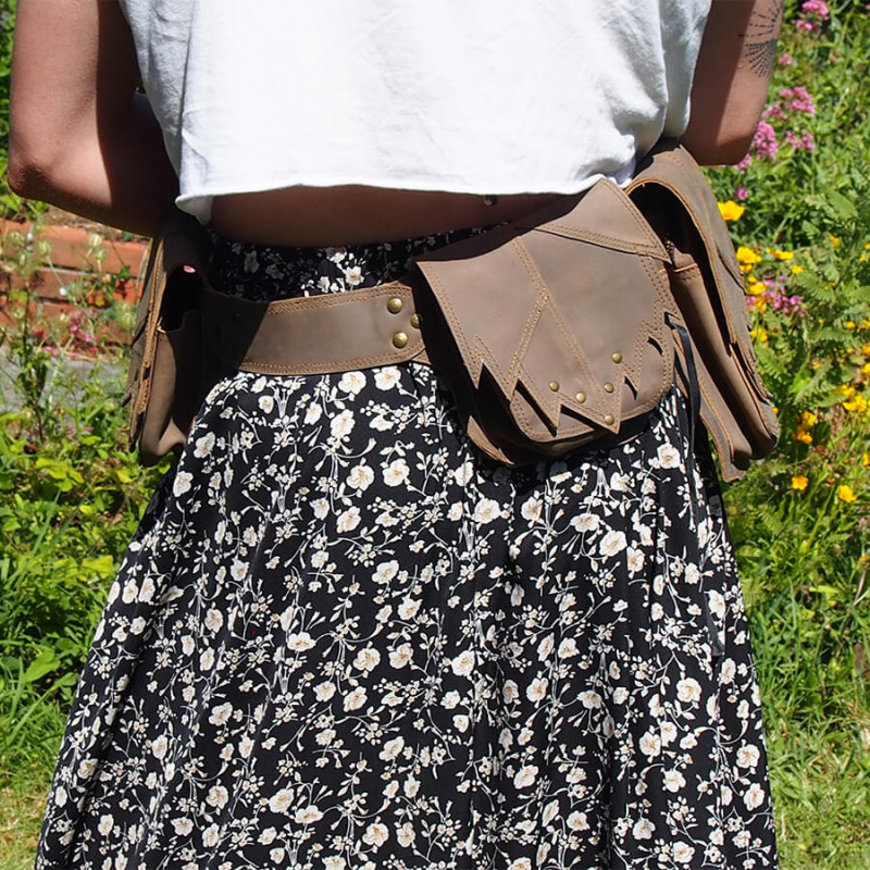 Ceinture à poches en cuir Feuilles et labradorite - Trolls