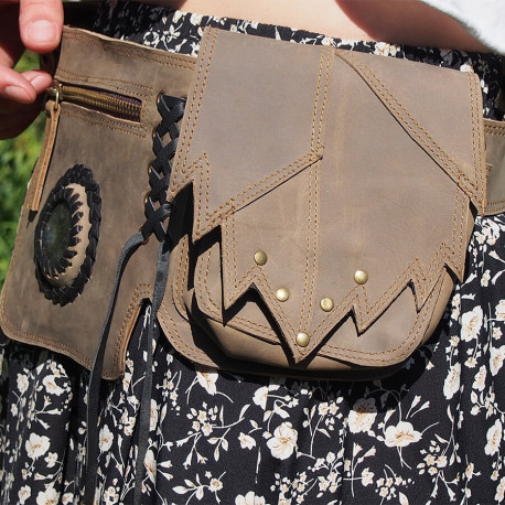 Ceinture à poches en cuir Feuilles et labradorite - Trolls