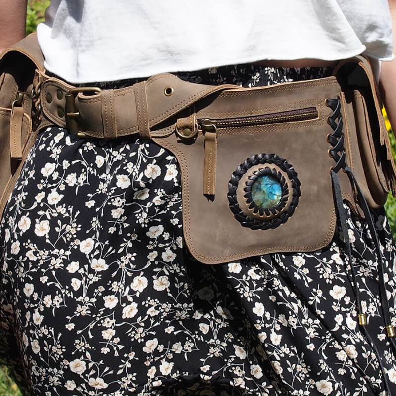 Ceinture à poches en cuir Feuilles et labradorite - Trolls