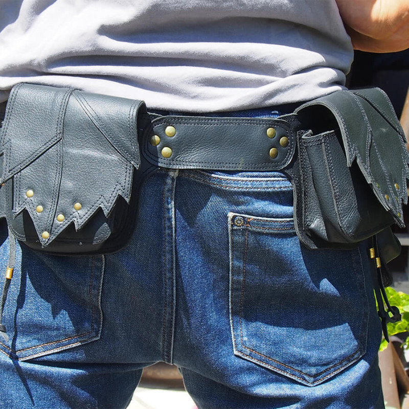 Ceinture à poches en cuir Feuilles et labradorite - Trolls