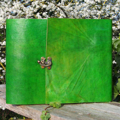 carnet à dessin cuir coloré à crochet paysage grand format