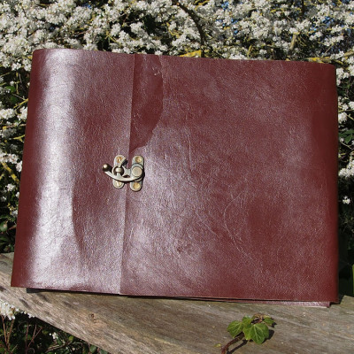 carnet à dessin cuir coloré à crochet paysage grand format