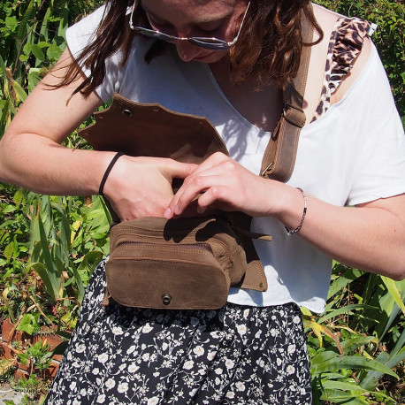 Ceinture cuir à poches festival - Girafe