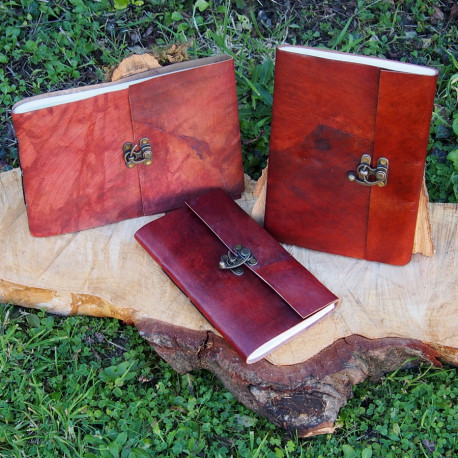 Calepin en cuir de chèvre coloré L portrait – Crochet en laiton vieilli